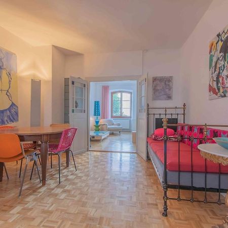 Appartement De Vacances Un Ange Passe A Porrentruy Luaran gambar